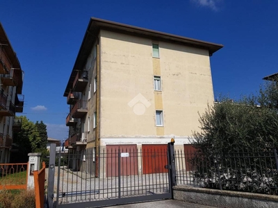Appartamento in vendita a Pescantina via Postale Vecchia, 46