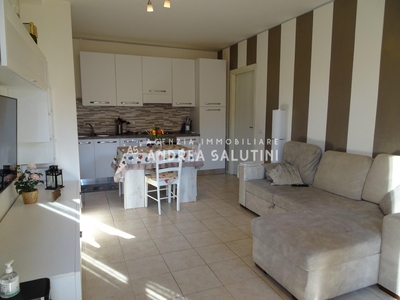 Appartamento in vendita a Ponticelli - Santa Maria a Monte