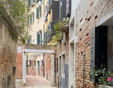 Appartamento in vendita a Venezia calle Widmann