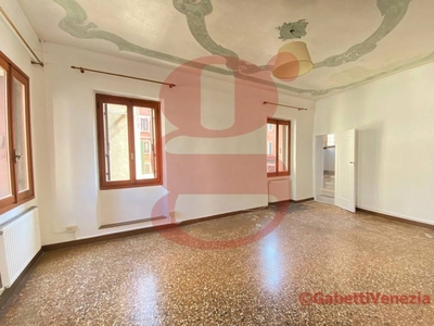 Appartamento in vendita a Venezia cannaregio
