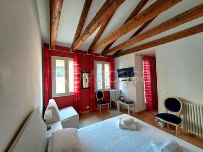 Appartamento in vendita a Venezia castello 5893