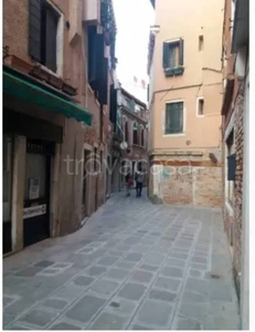 Appartamento in vendita a Venezia lista Vecchia dei Bari