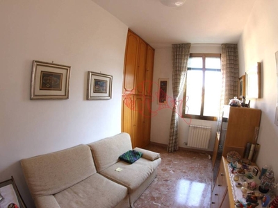 Appartamento in vendita a Venezia santa Croce, 271