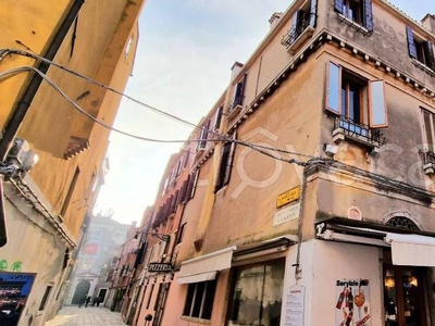 Appartamento in vendita a Venezia sestiere Cannaregio