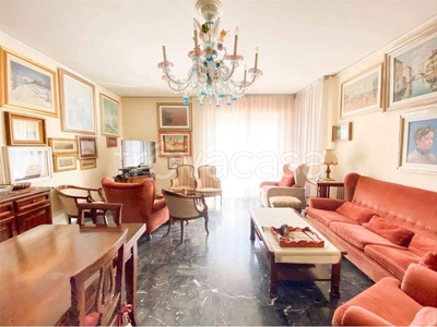 Appartamento in vendita a Venezia via genova 42