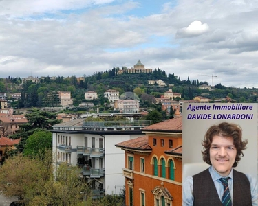 Appartamento in vendita a Verona via IV Novembre