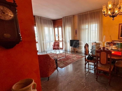 Appartamento in vendita a Verona viale del Lavoro, 43
