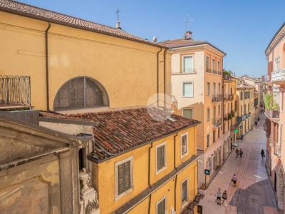 Appartamento in vendita a Verona vicolo Corte Spagnola, 1