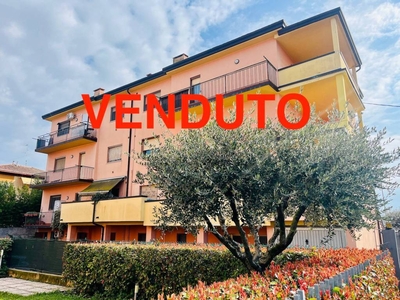 Appartamento in vendita a Villafranca di Verona via Pasubio