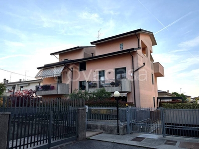 Appartamento in vendita a Zevio via Salvatore Quasimodo, 17
