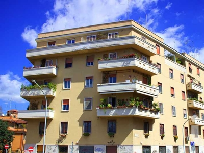 Appartamento in Vendita ad Roma - 865000 Euro