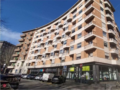 Appartamento in Vendita in Piazza Adriano a Torino