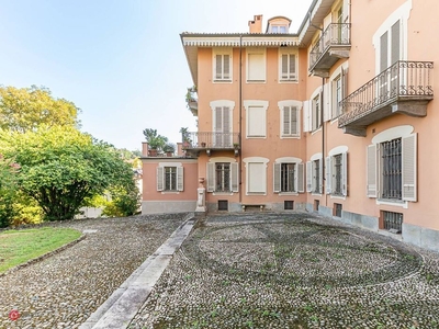 Appartamento in Vendita in Via alla Villa Quiete 15 a Torino