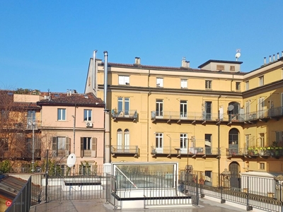 Appartamento in Vendita in Via Carlo Boucheron a Torino