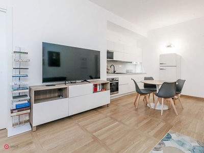 Appartamento in Vendita in Via Domenichino a Milano