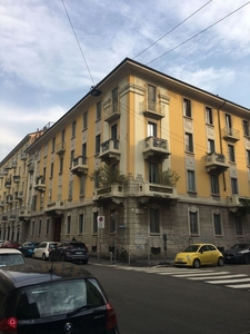 Appartamento in Vendita in Via Giulio Uberti 12 a Milano