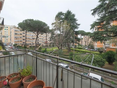 Appartamento in Vendita in Via Luigi Bellardi a Roma
