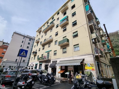Appartamento in Vendita in Via Piacenza 130 a Genova