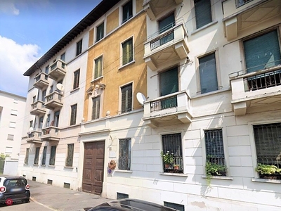 Appartamento in Vendita in Via Polidoro da Caravaggio a Milano