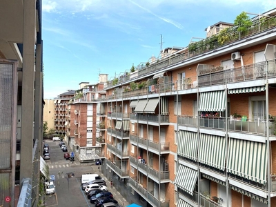 Appartamento in Vendita in Via Riccardo Sineo a Torino