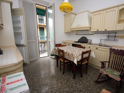 Appartamento in Vendita in Via siracusa a Genova