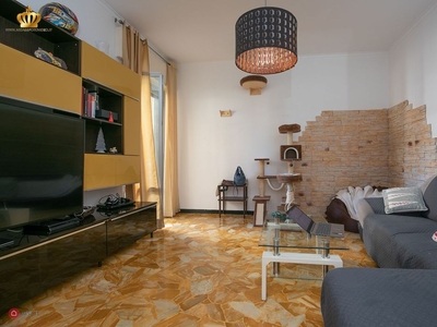 Appartamento in Vendita in Via Stefanina Moro a Genova
