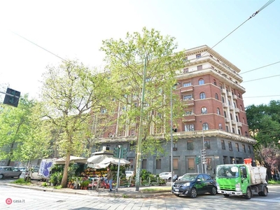 Appartamento in Vendita in Viale Giustiniano 2 a Milano