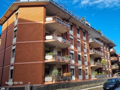 Appartamento in Via Benedetto Marcello - Brescia