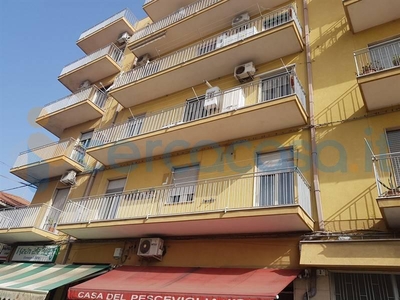 Appartamento Trilocale in affitto in Via Antonello Da Messina, Catania