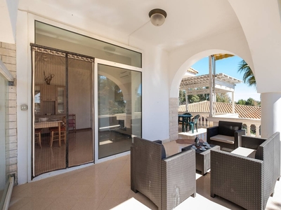 Appartamento 'Villa Ada Rosa' con terrazza privata, Wi-Fi e aria condizionata
