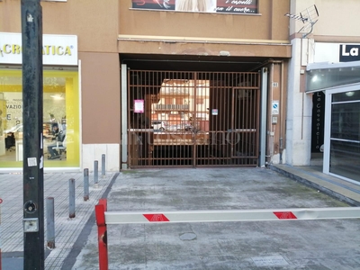 Box a Palermo in VIA EMILIA, Croce Rossa