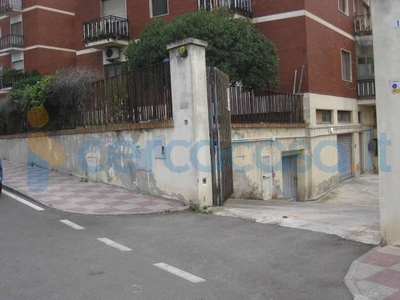 Box in affitto in Via Mestre 1, Cagliari