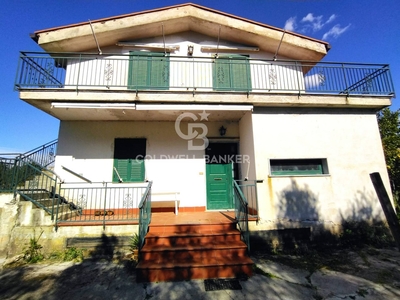 Casa in vendita in Provincia di Salerno, Italia