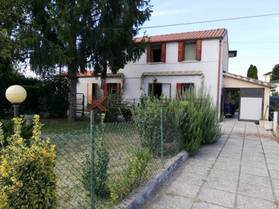 Casa Indipendente in vendita a Cavarzere via g. Matteotti, 20 bis - Cavarzere