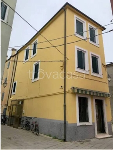 Casa Indipendente in vendita a Chioggia via Sottomarina