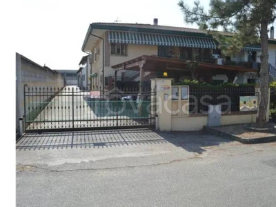 Casa Indipendente in vendita a Musile di Piave via Industrie