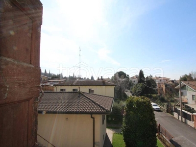 Casa Indipendente in vendita a Verona via Casaletto, 14