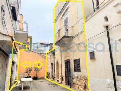 Casa singola da ristrutturare in vendita a Sannicandro Di Bari