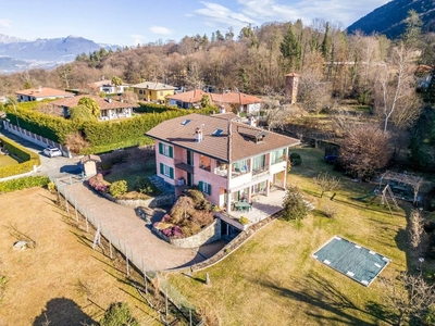 Esclusiva villa di 345 mq in vendita Via Mattone, 36, Marchirolo, Varese, Lombardia