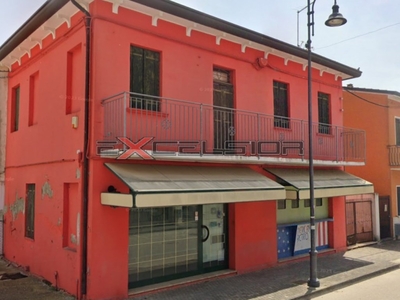 Palazzo in vendita a Cavarzere via g. Matteotti n. 20/bis - Cavarzere (ve)