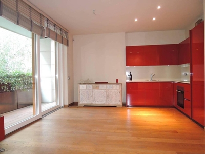 Prestigioso appartamento di 75 m² in affitto Via Solferino, 23, Milano, Lombardia
