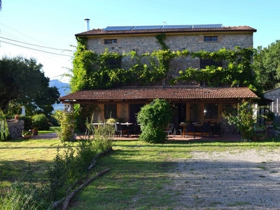 ROCCAGLORIOSA COUNTRY HOUSE