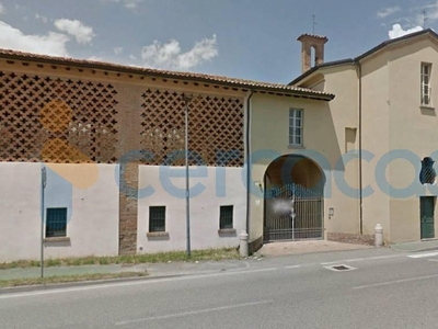 Ufficio in ottime condizioni, in affitto in Via Carlo Strinati, Piacenza
