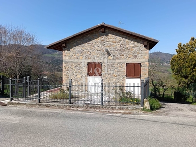 Vendita Casa singola, in zona CROCIGLIA, ZAVATTARELLO