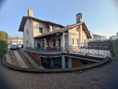 Villa Bifamiliare in in vendita da privato a Galliera Veneta via Bagnara, 22