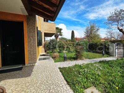 Villa Bifamiliare in vendita a Camponogara