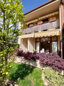 Villa Bifamiliare in vendita a Carbonera via Grande di san Giacomo, snc