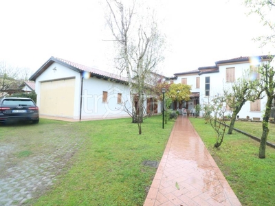 Villa Bifamiliare in vendita a Mira via Monte Cantone, 10