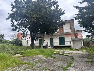 Villa Bifamiliare in vendita a Sessa Aurunca