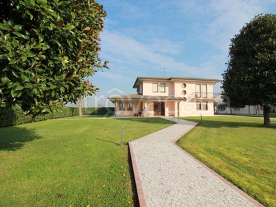 Villa in in vendita da privato a Camponogara via Silvio Pellico, 57